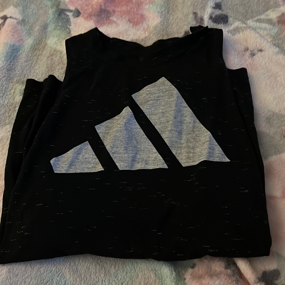 Size small